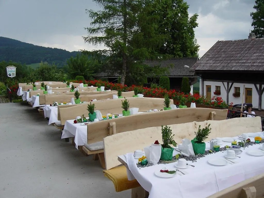 Landgasthof Düllhof Schaufling Gasthof